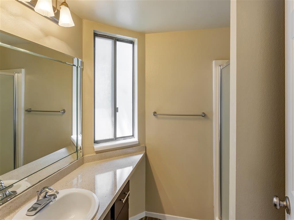 James Pointe Apartments Image 116