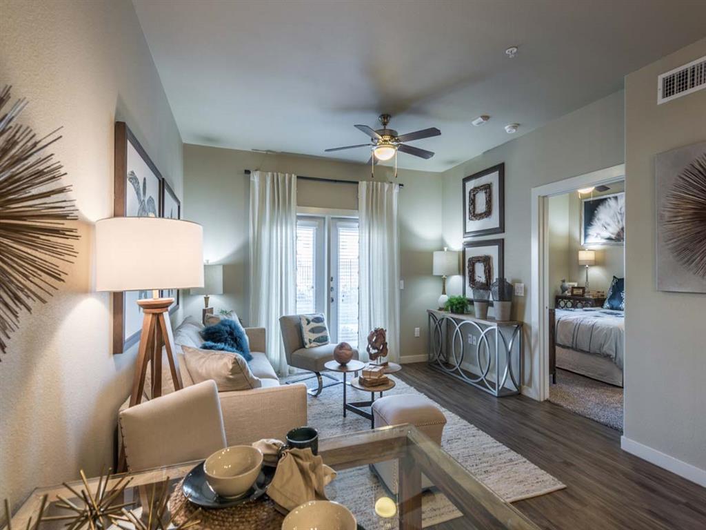 Century Palm Bluff Image 35