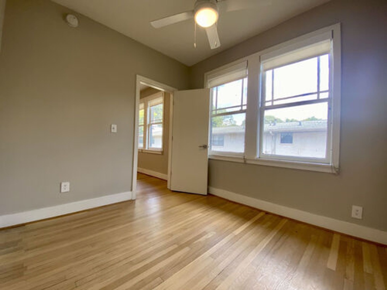Highland Oaks Image 34