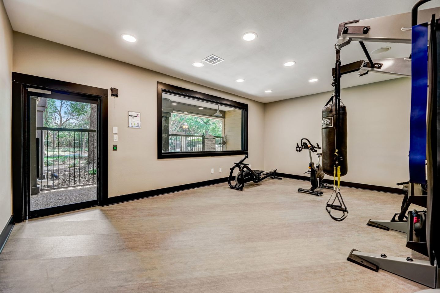 Ventana Oaks Image 16