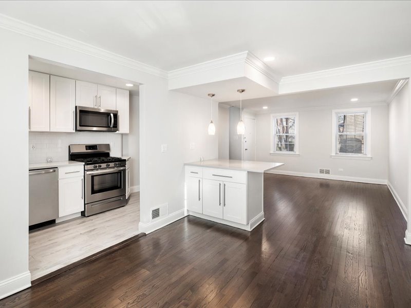 Commonwealth Gardens Apartments Image 1