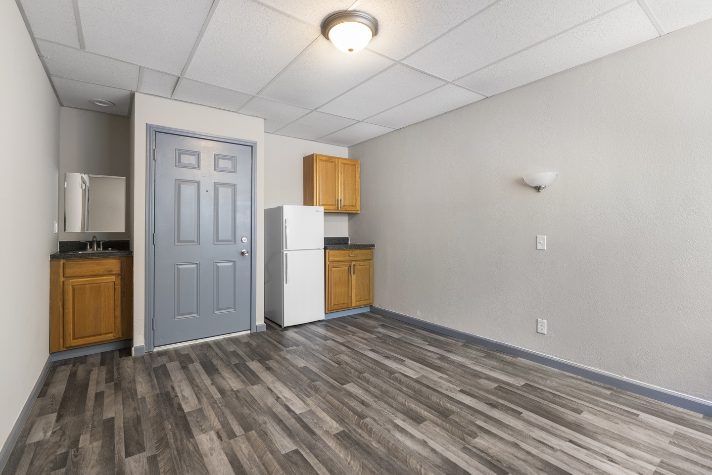 Campus Edge Apartments Image 4