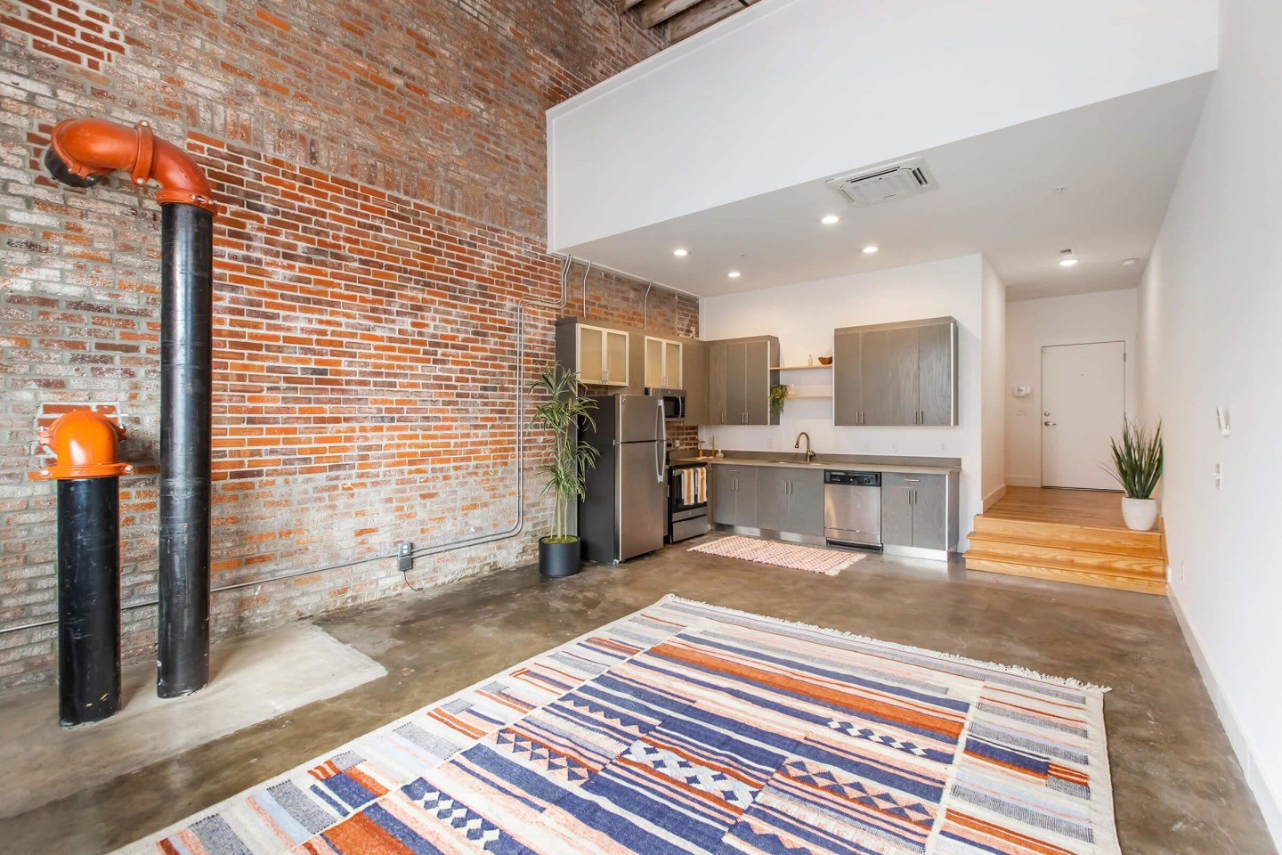 South Front Apartments Image 129
