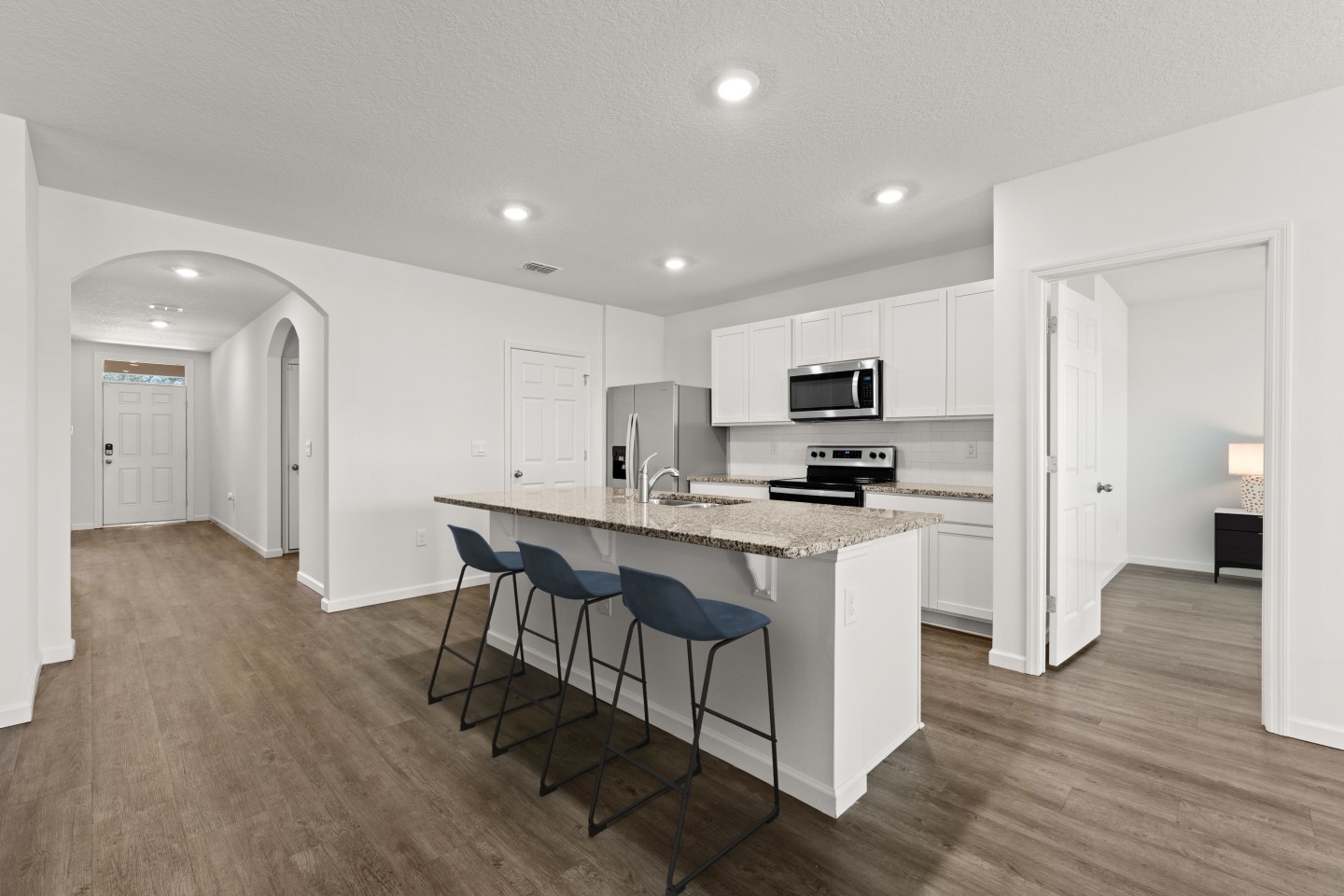 Cypress Bay Image 5