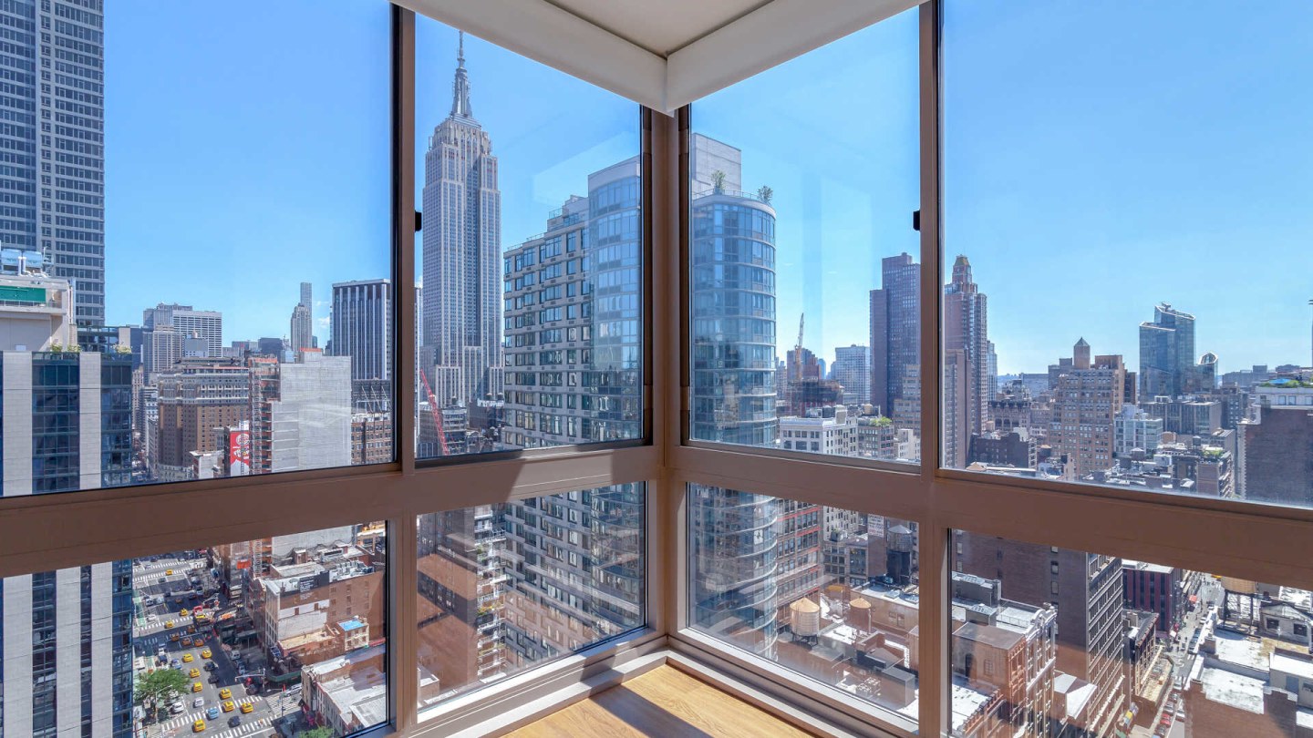 777 6th Avenue Image 11