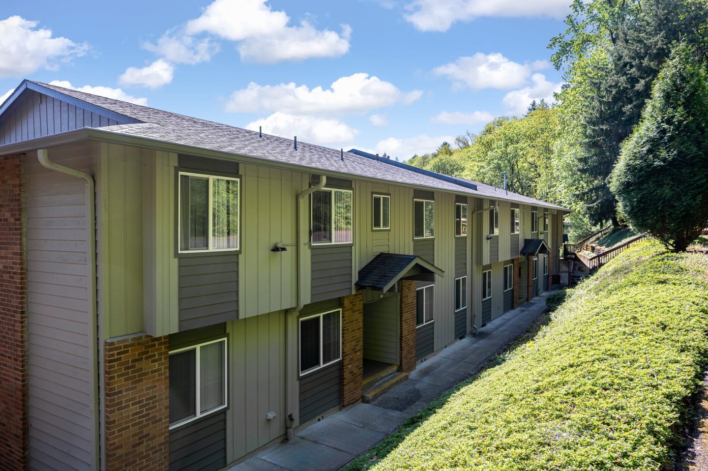 Greenbriar Village Image 14