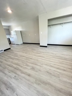 University Villa Apartments Image 4