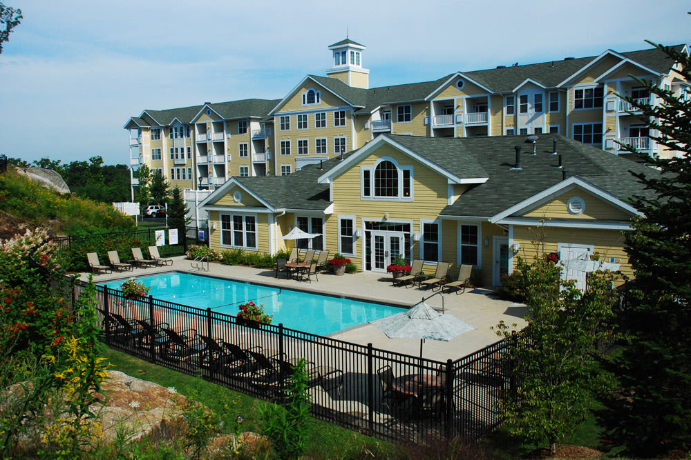 Lynnfield Commons Image 4