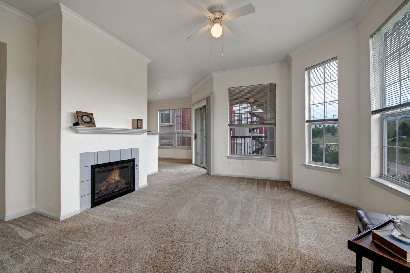 Camelback Pointe Apartment Homes Image 6