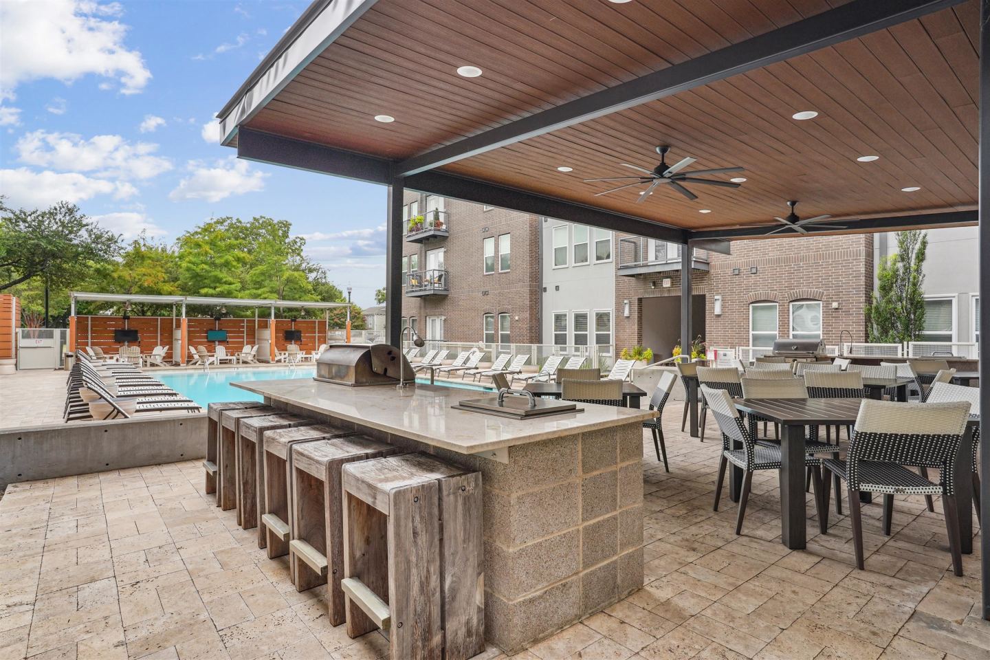 Davis at the Square Image 6