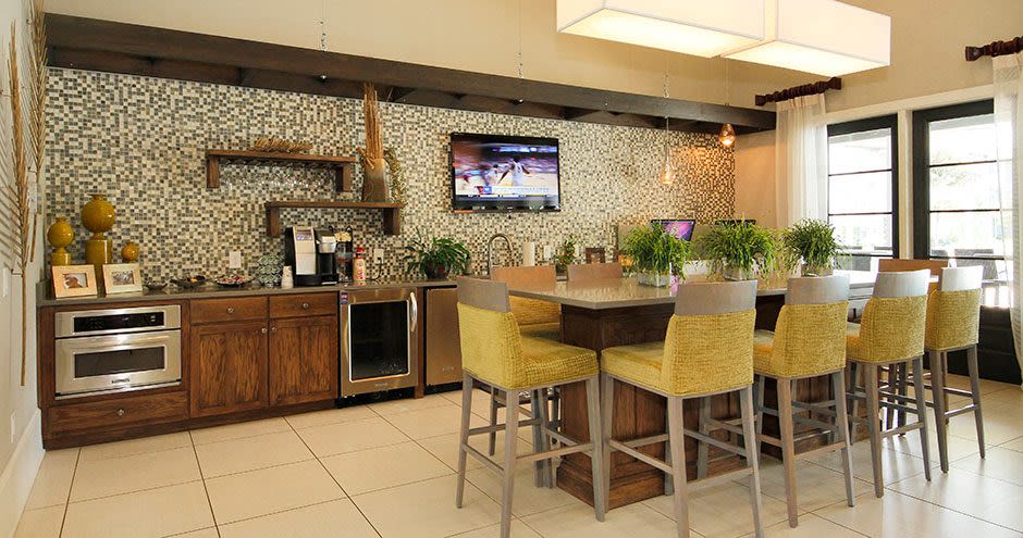 Andros Isles Luxury Apartments Image 29