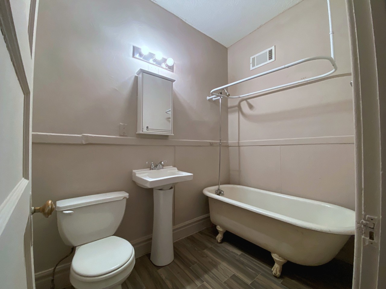 458 South Robert Street Image 8