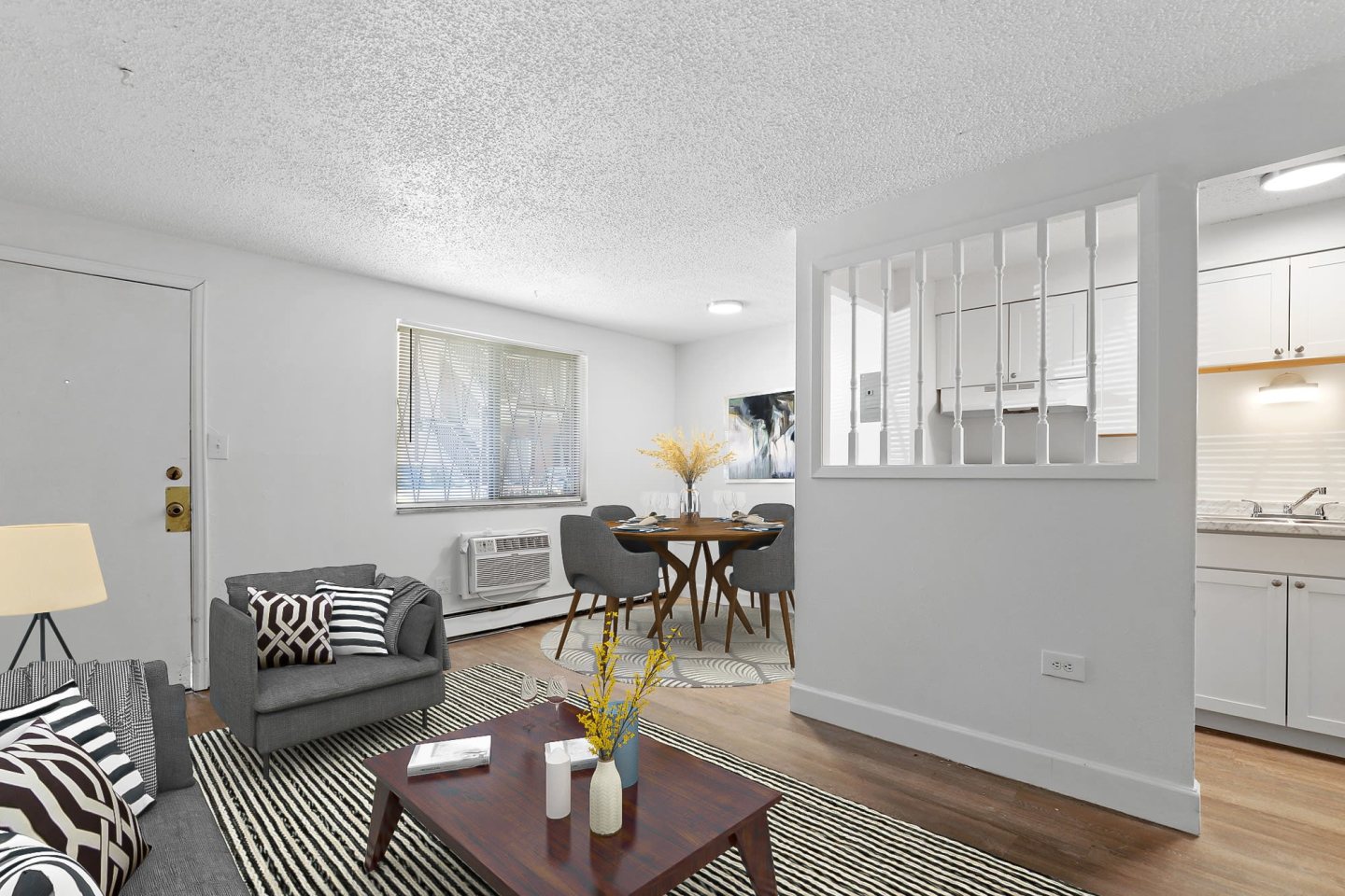 Candlewood Apartments Image 4
