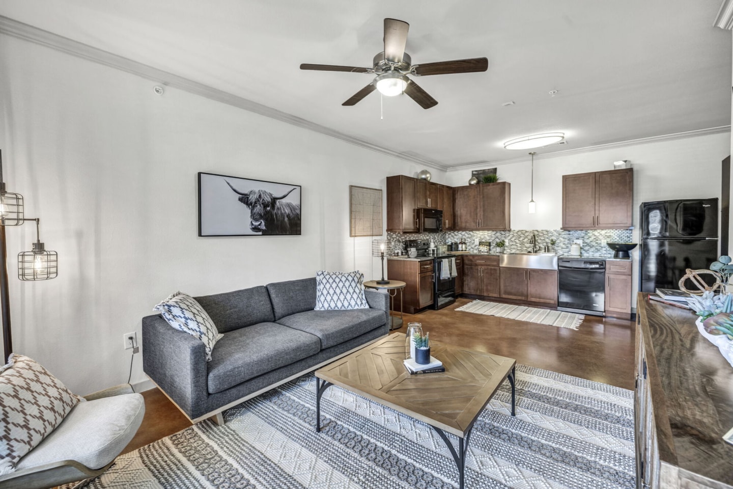 Firewheel Apartments Image 9