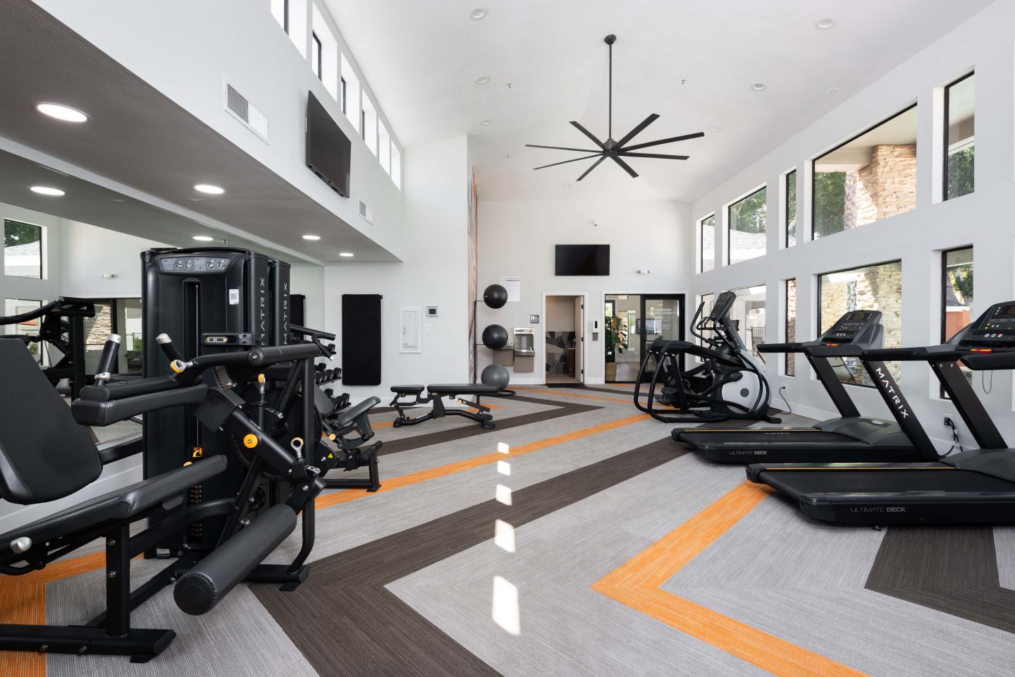 92Forty Scottsdale Image 23