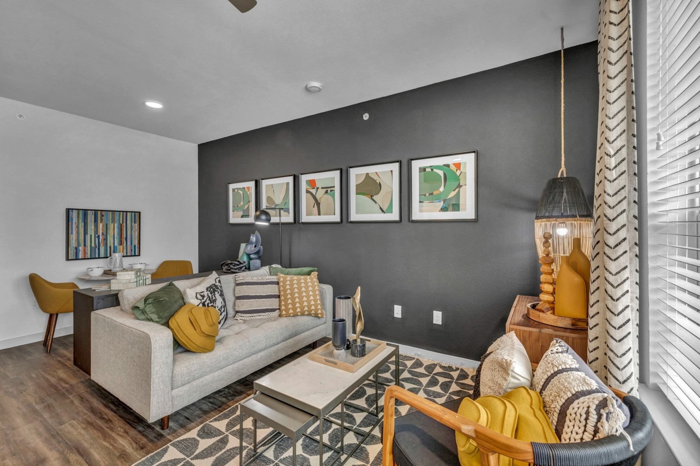 Lantana Round Rock Image 41
