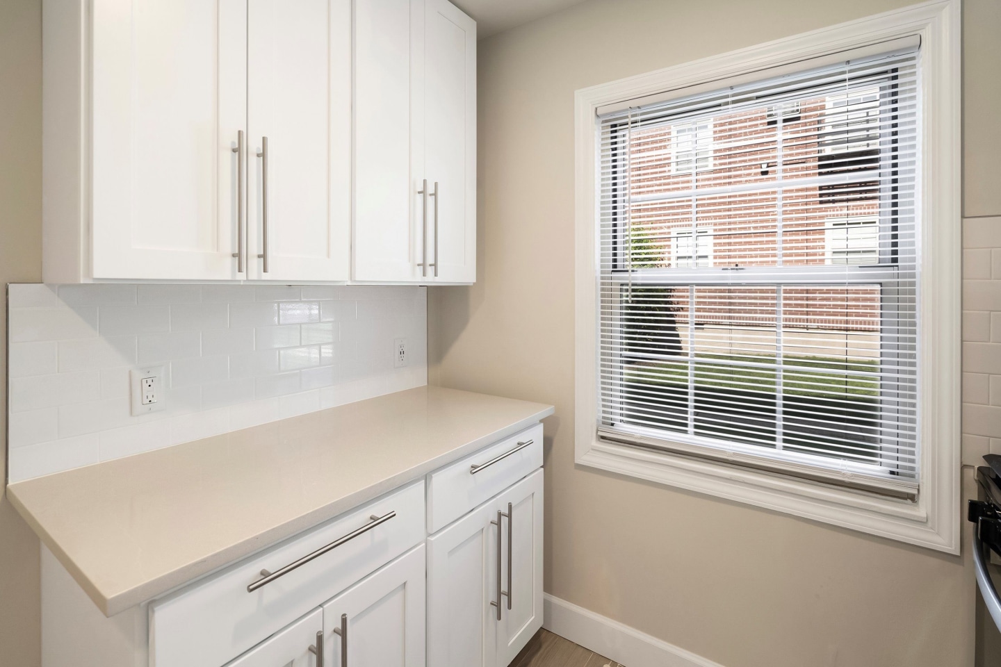 Palisades Gardens Apartments Image 2