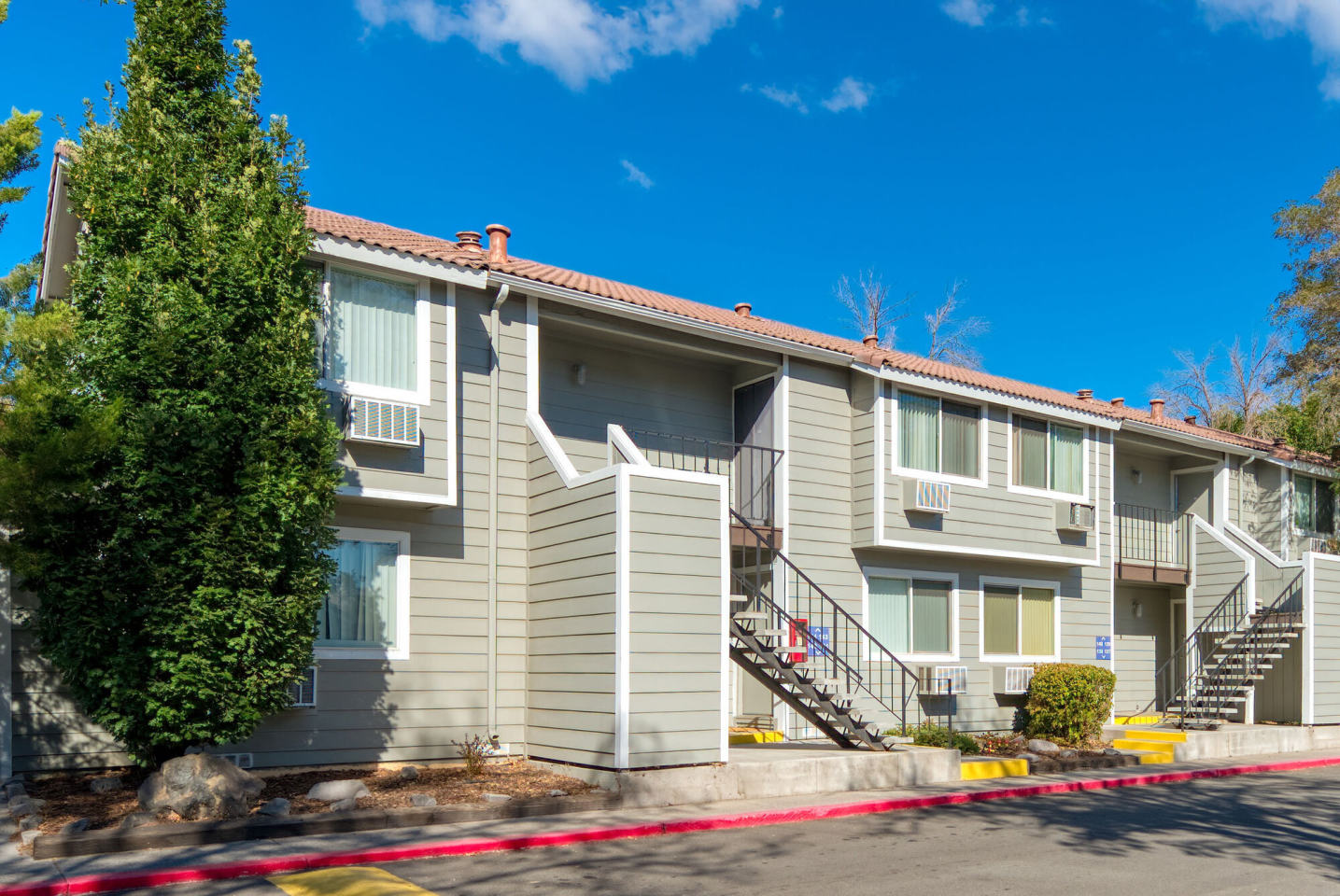 Home Suites Image 3