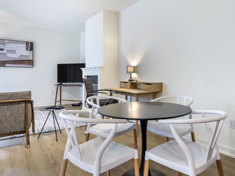 Avalon Bellevue Image 17