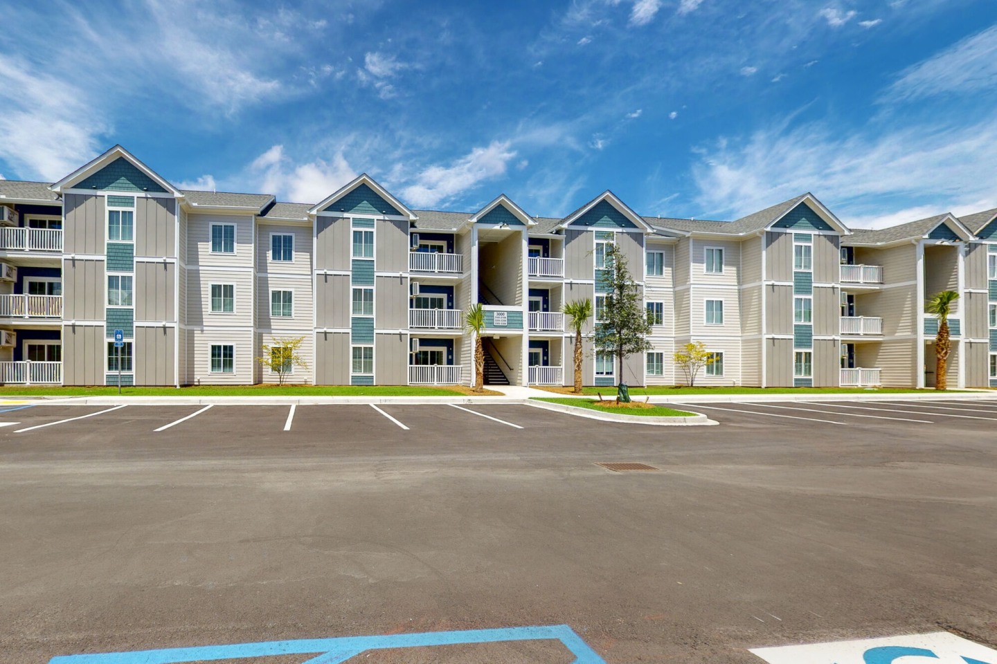 Coastal Club Apartments Image 15