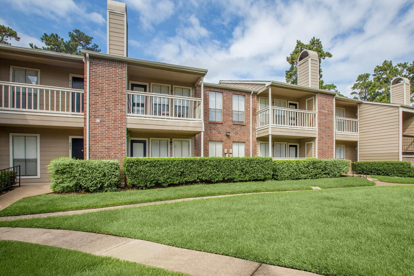 Pine Hills Image 21