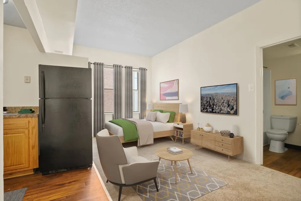 R Street Apartments Image 1