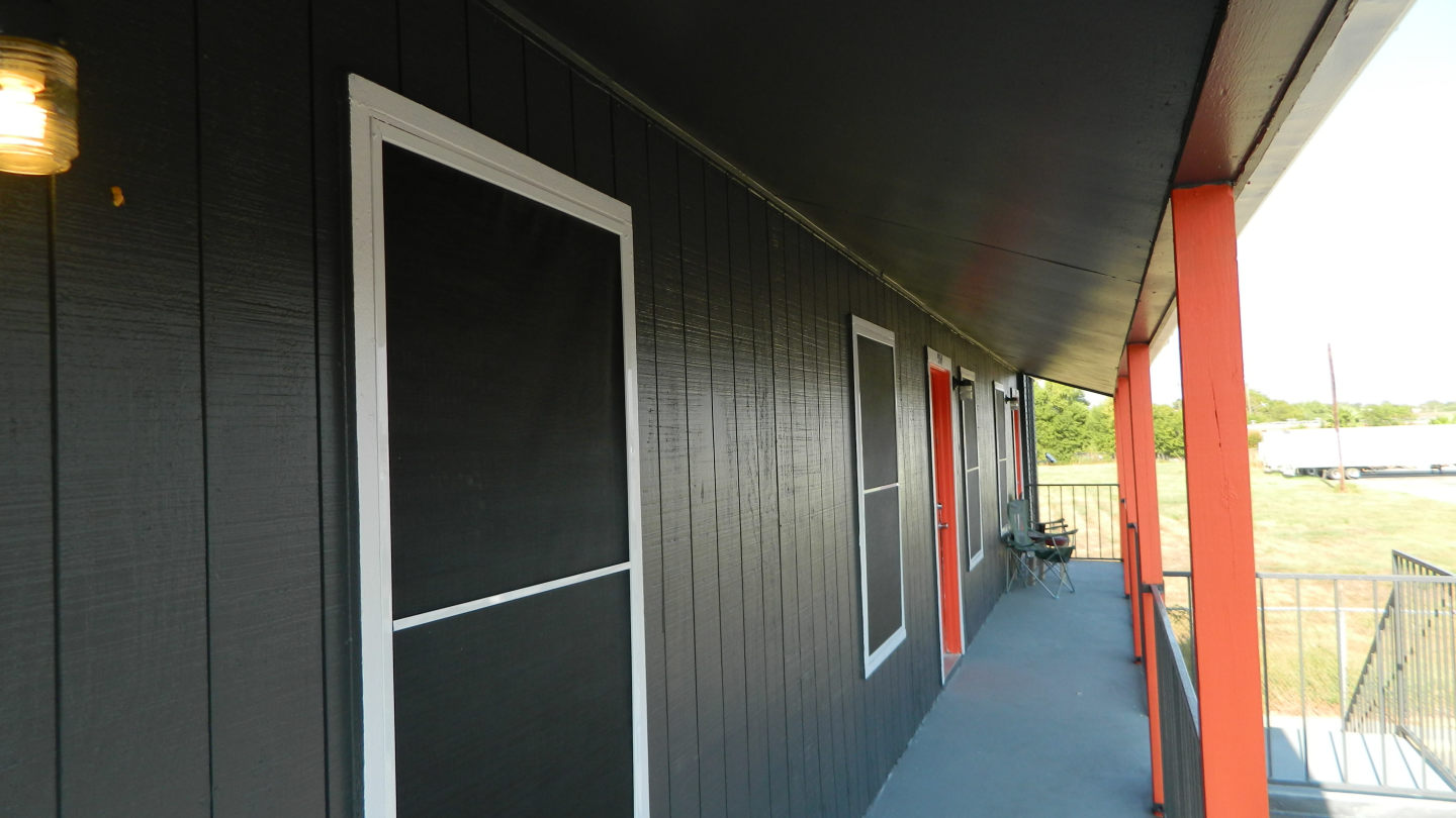 Kelly Apartments Image 19