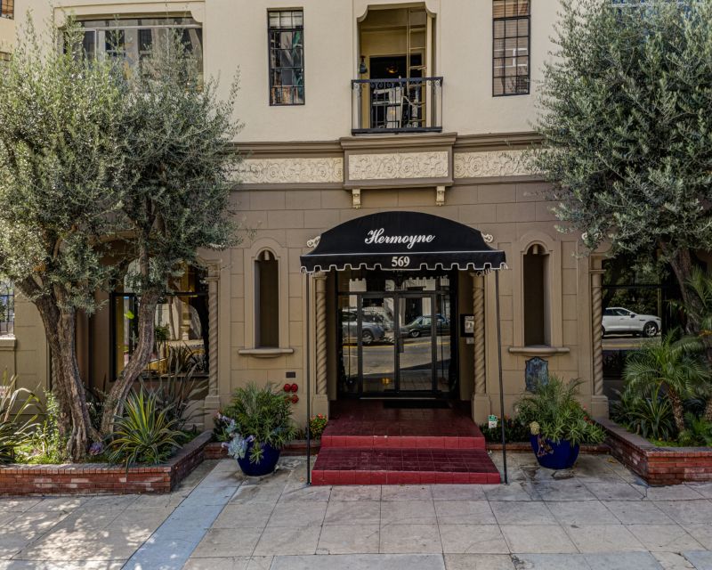 Hermoyne Apartments Image 49