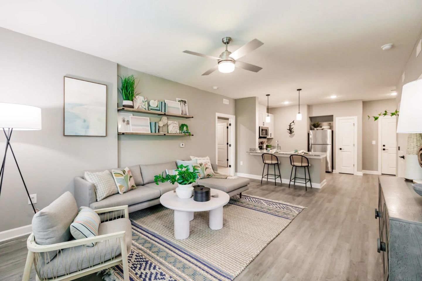 Vantage Apartments Image 8