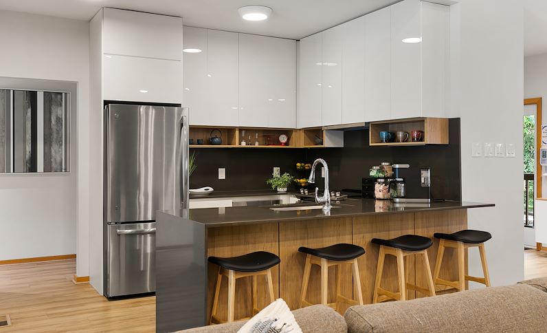 California Apartments Image 6