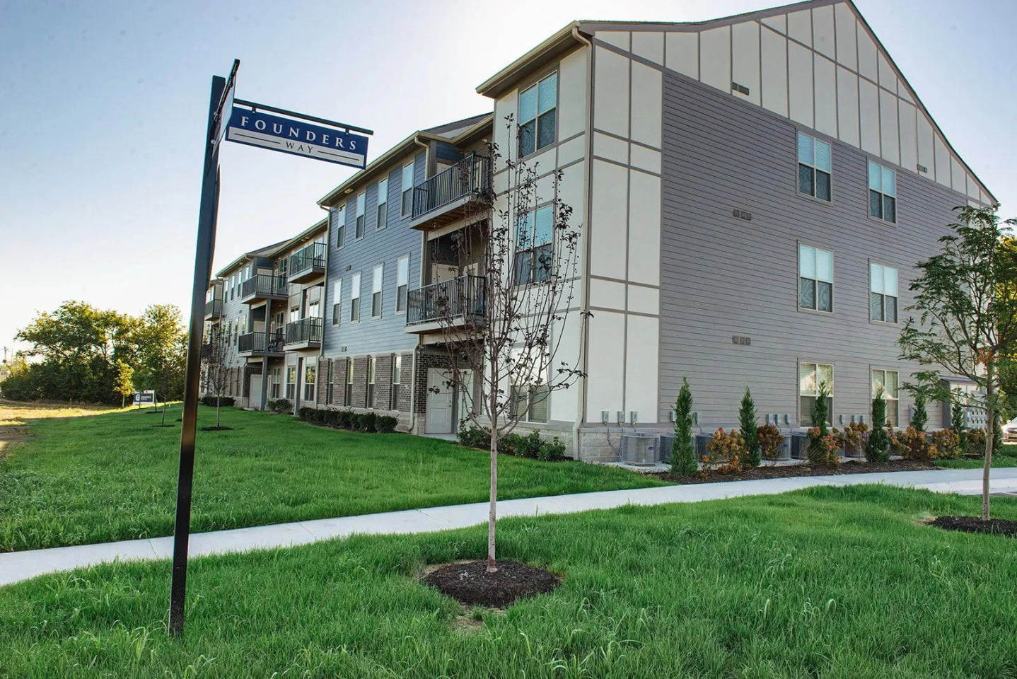 Founders Pointe Apartments Image 23