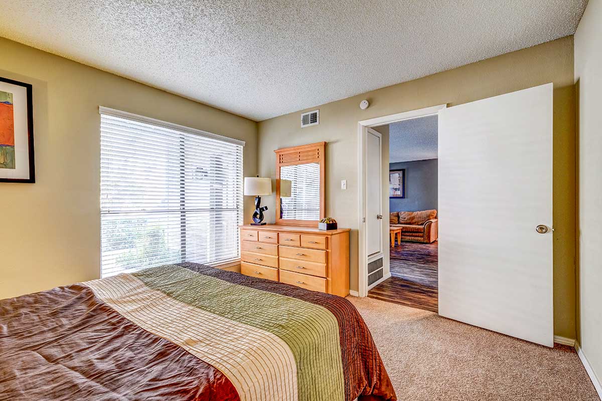 OakStone Apartment Homes Image 6