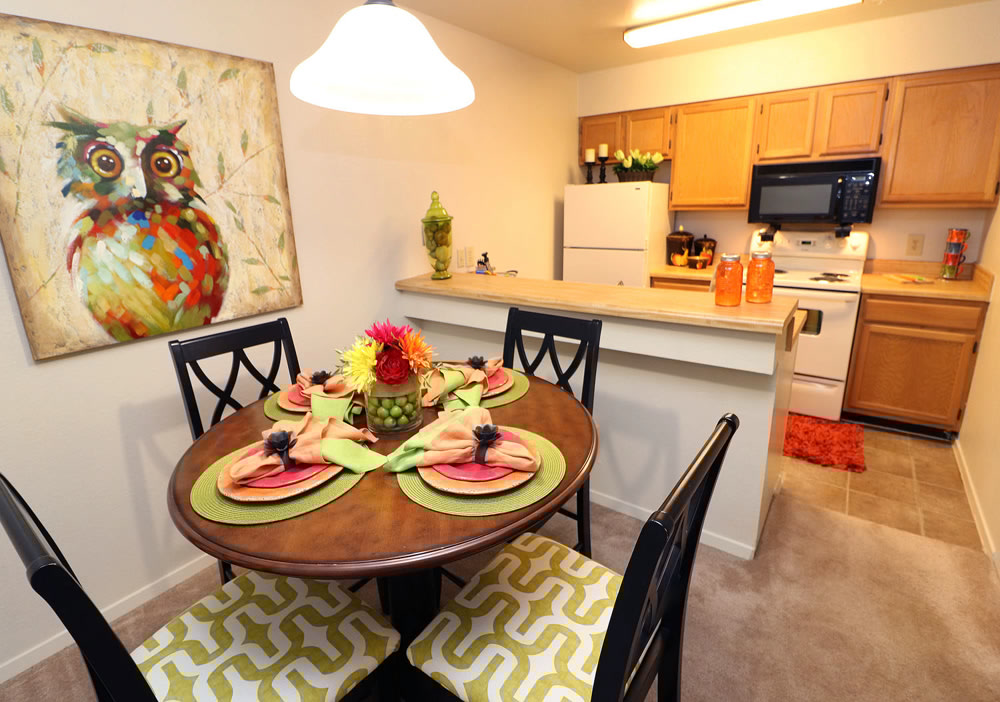 Hillside Apartments Image 17