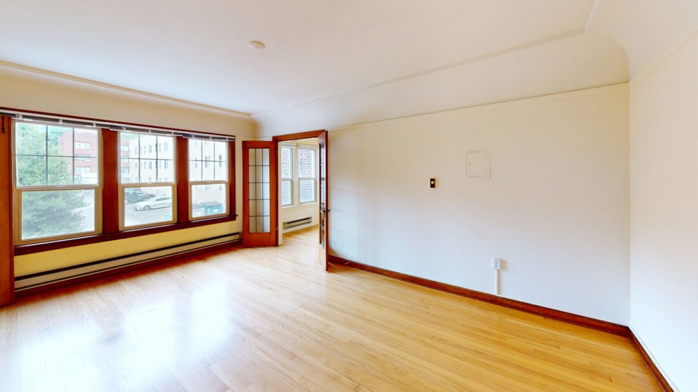 The Lola Apartments Image 3