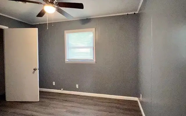 Oak Tree Apartments Image 13