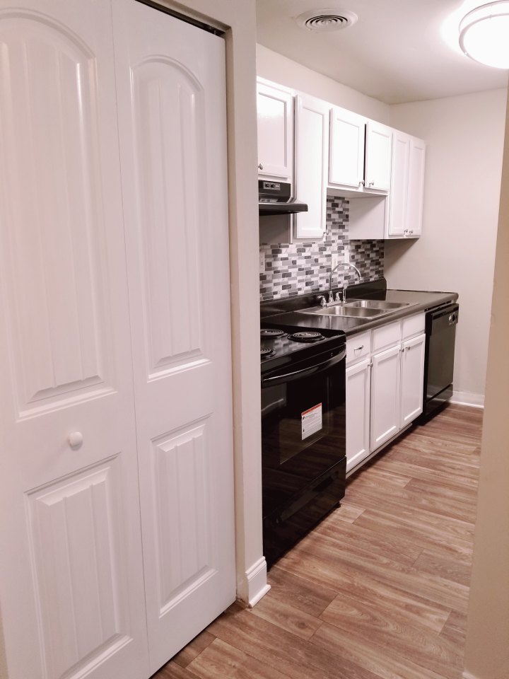 Eagle Trace Apartments Image 3