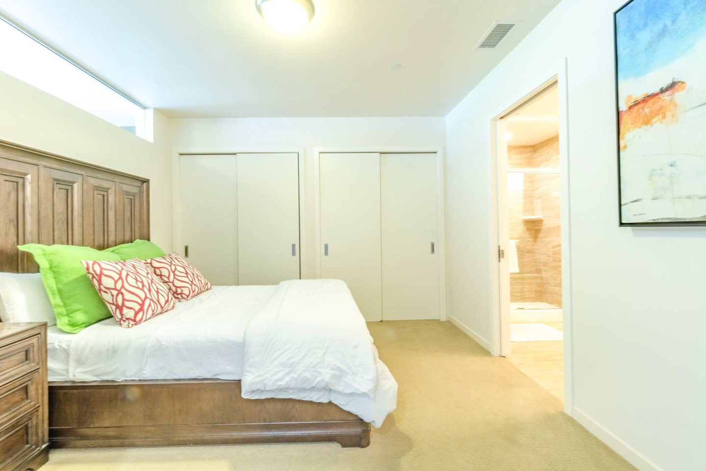 Ovation 309 Image 26
