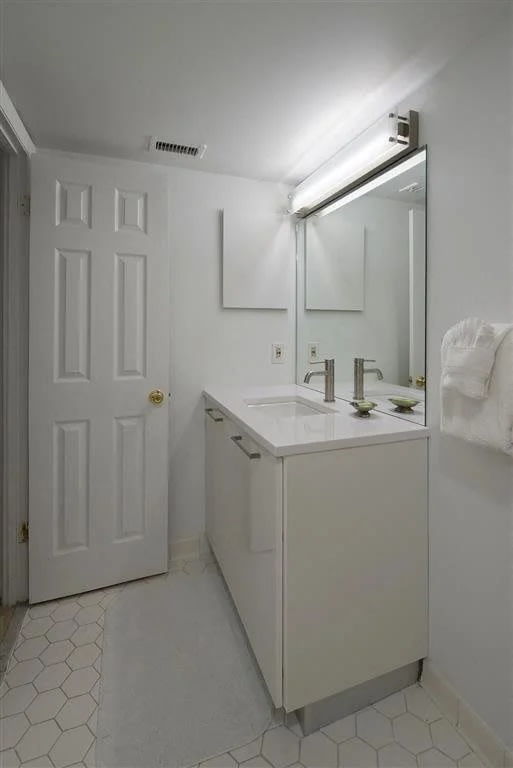Remington Apartments Image 2