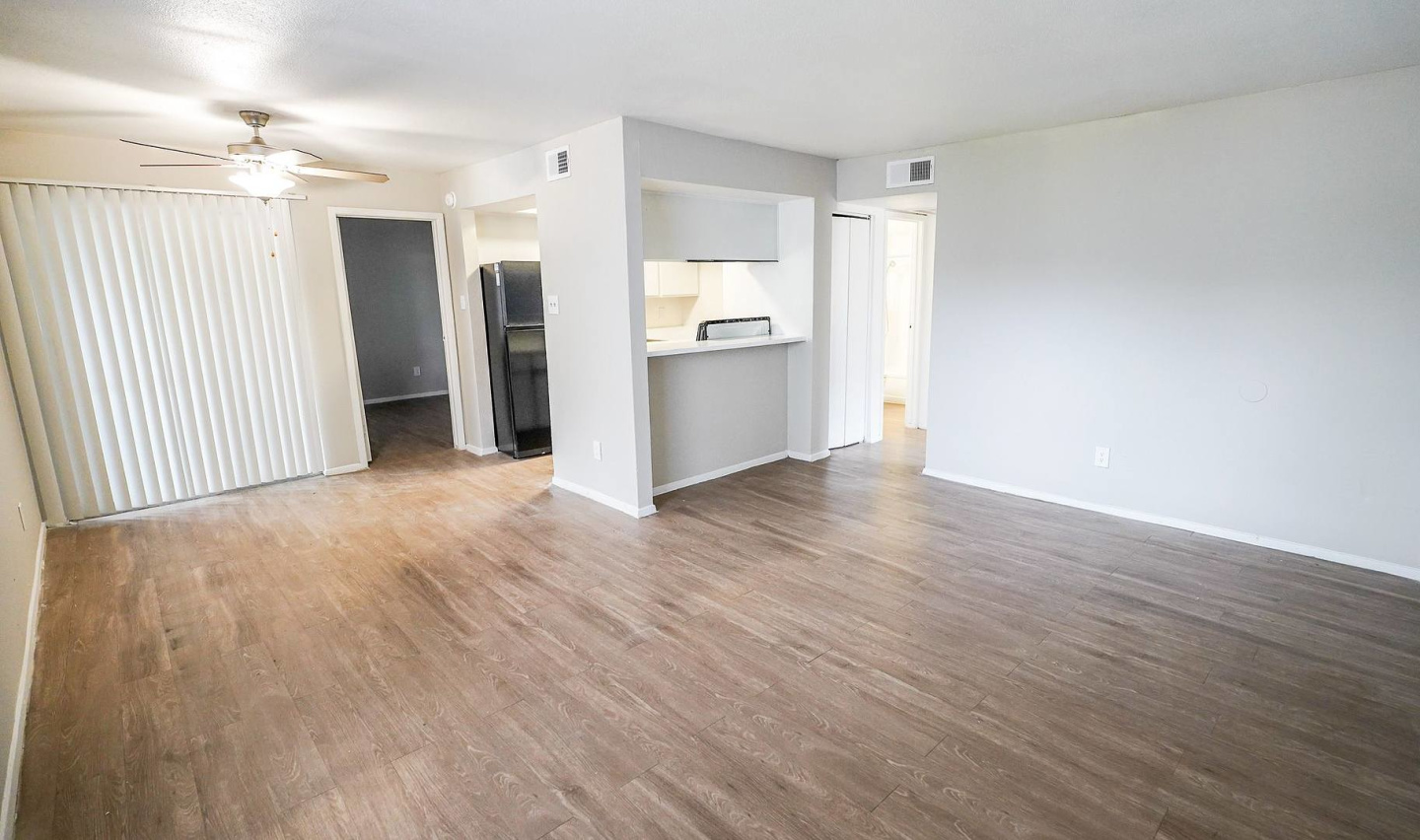 Trenton Place Image 41