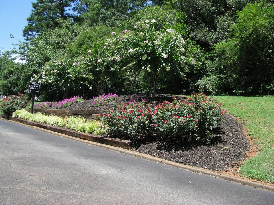 Langley Place Image 2