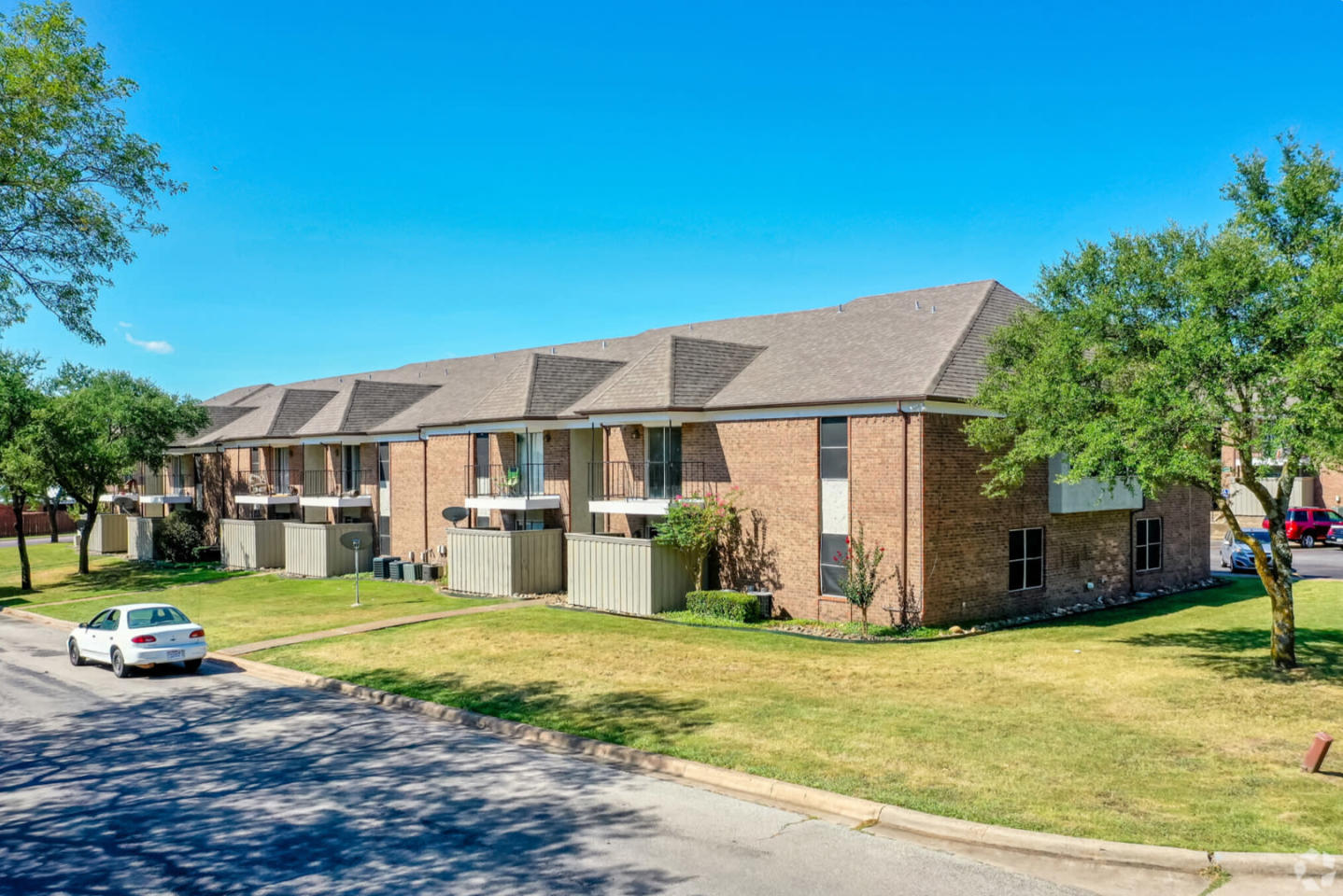 Highland Park Apartments Image 14