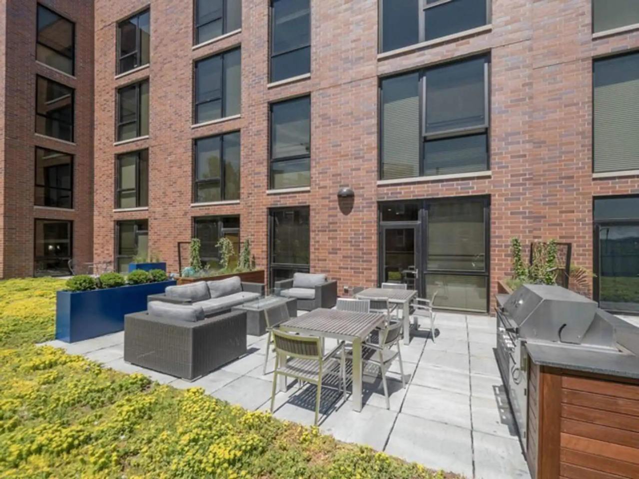 Verdant Apartments Image 8