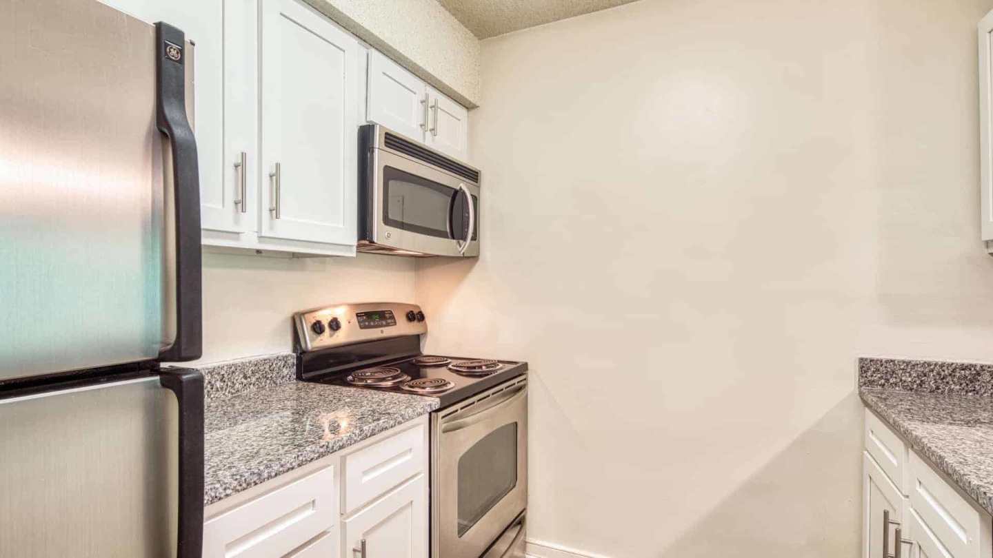 Sherwood Apartment Homes Image 1