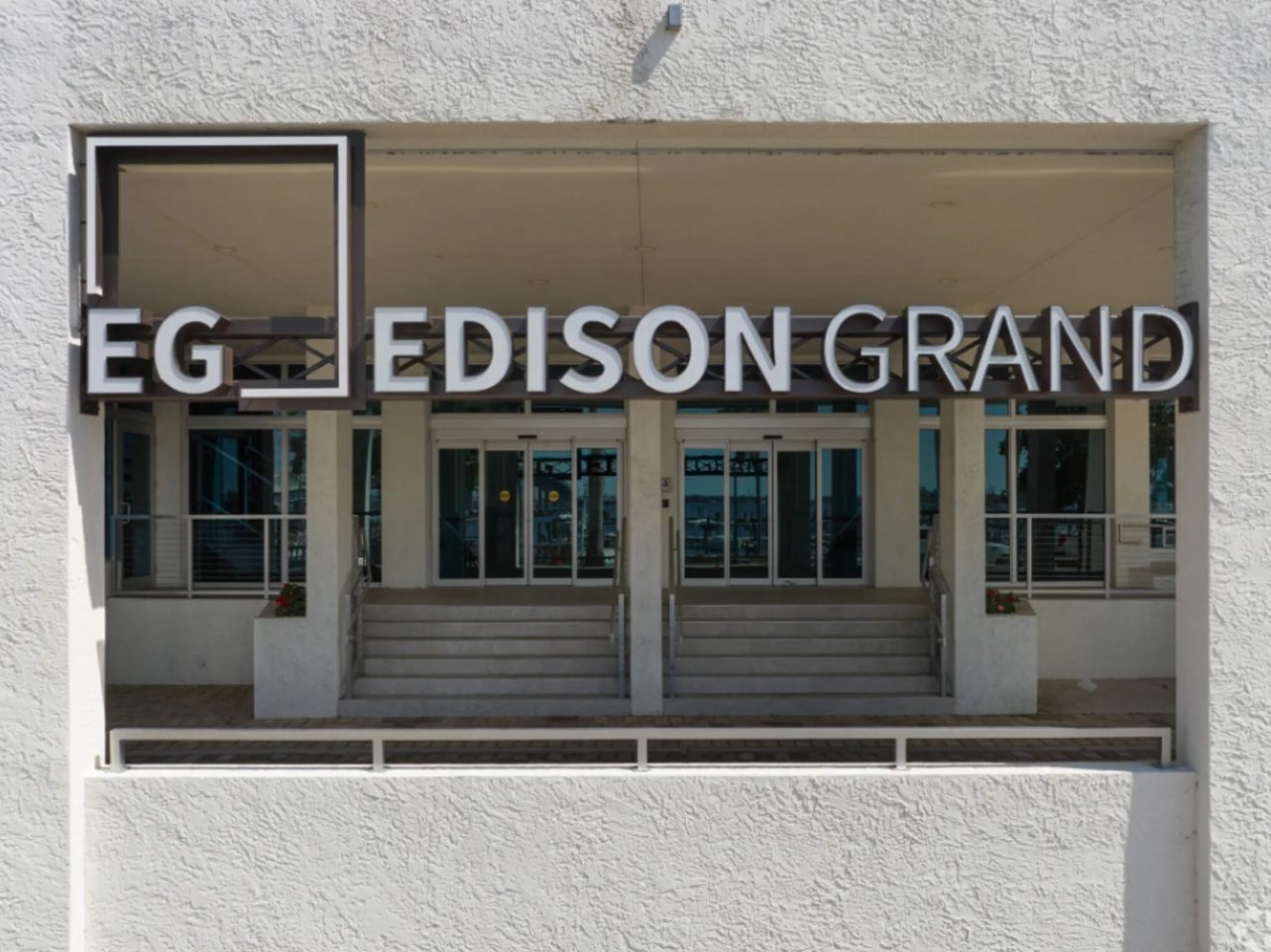 Edison Grand Image 11