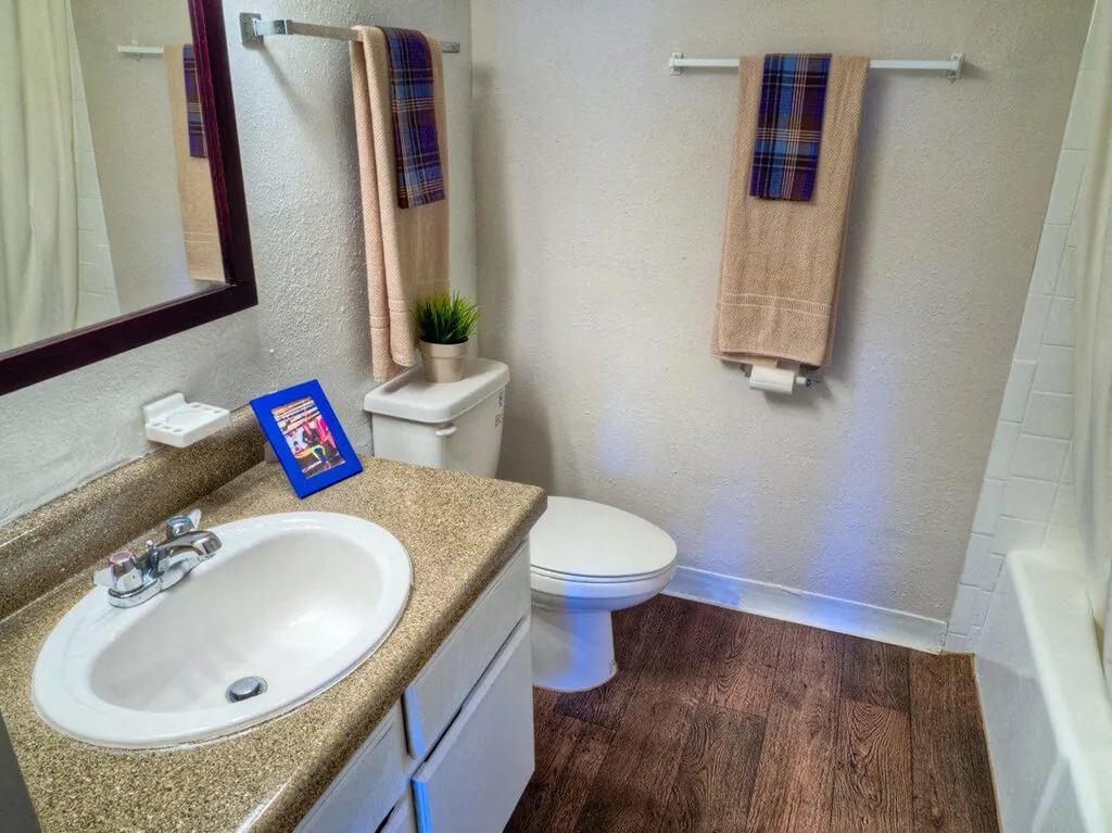 Auburn Glen Apartments Image 10