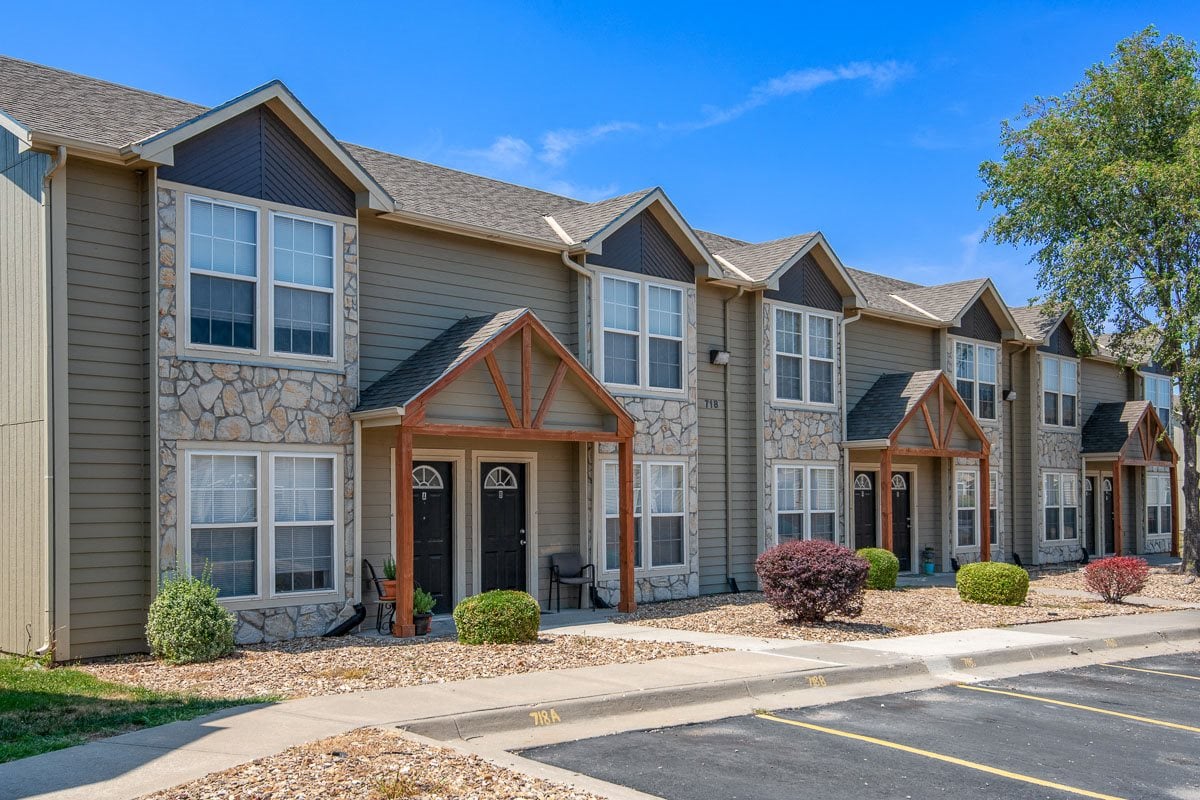 Lincoln Townhomes Image 14