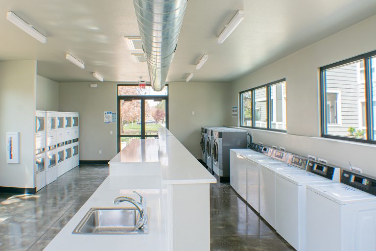 Lakeview Image 10