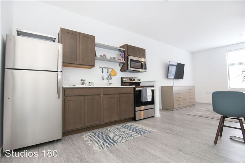 Studios180 Image 3