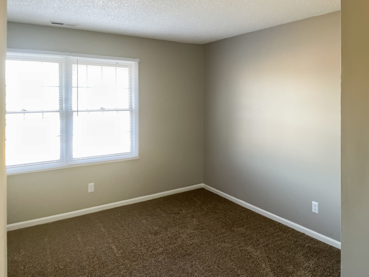 Turnberry Square Image 3