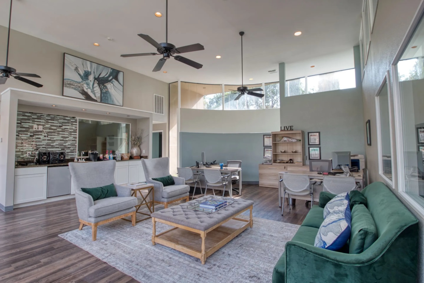 4000 Horizon Hill Image 35